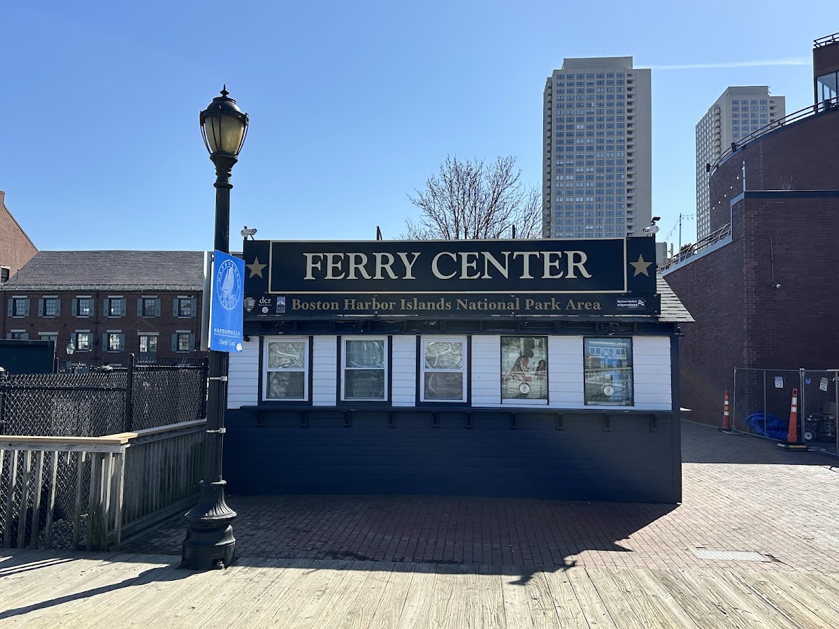 Boston Harbor Islands - Long Wharf Departure