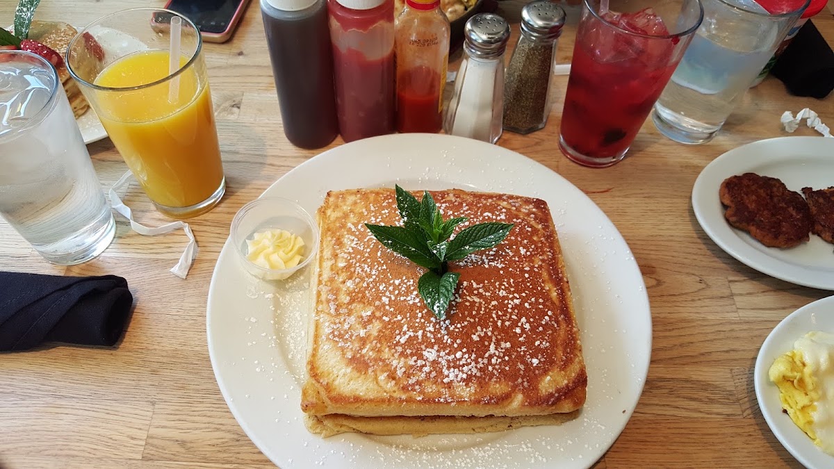 Green Eggs Cafe - Midtown Village